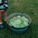 7 trucos con globos y agua para divertirte al máximo